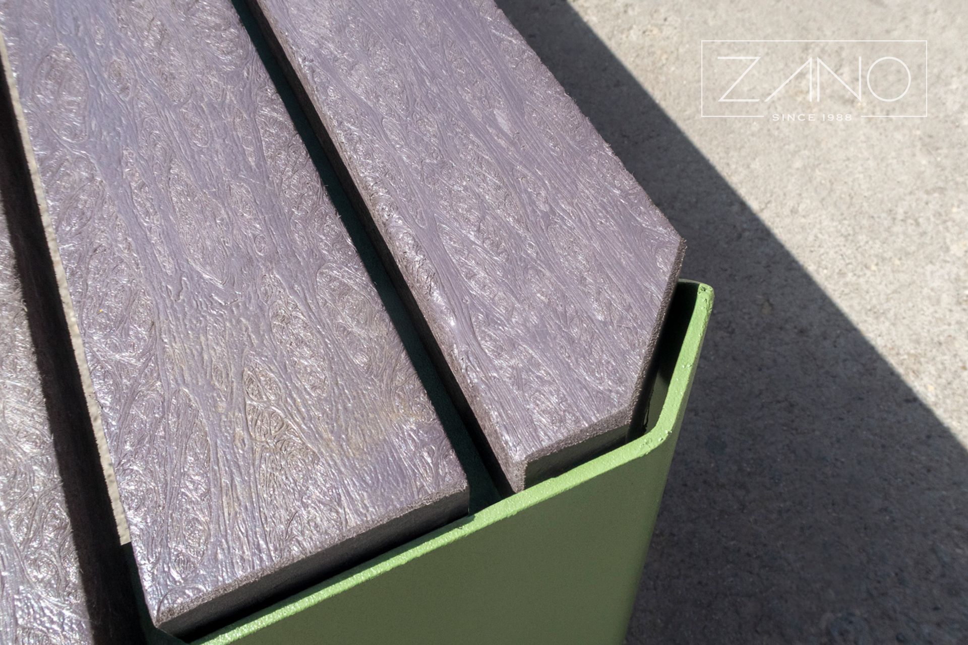 Stilo benk - treimitasjonsmaterialer - ecoplank